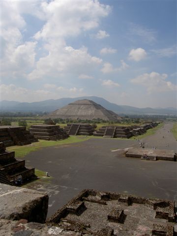 Pyramid and plaza of the moon